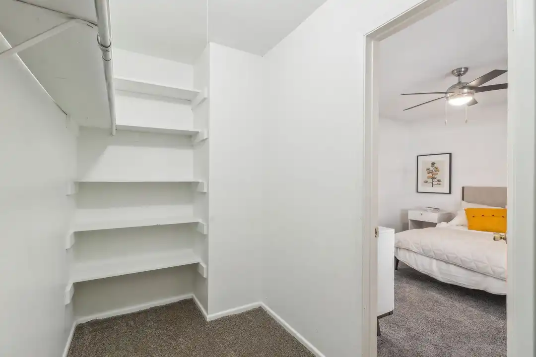 215 Jackson Keller Rd unit 202 - View 2