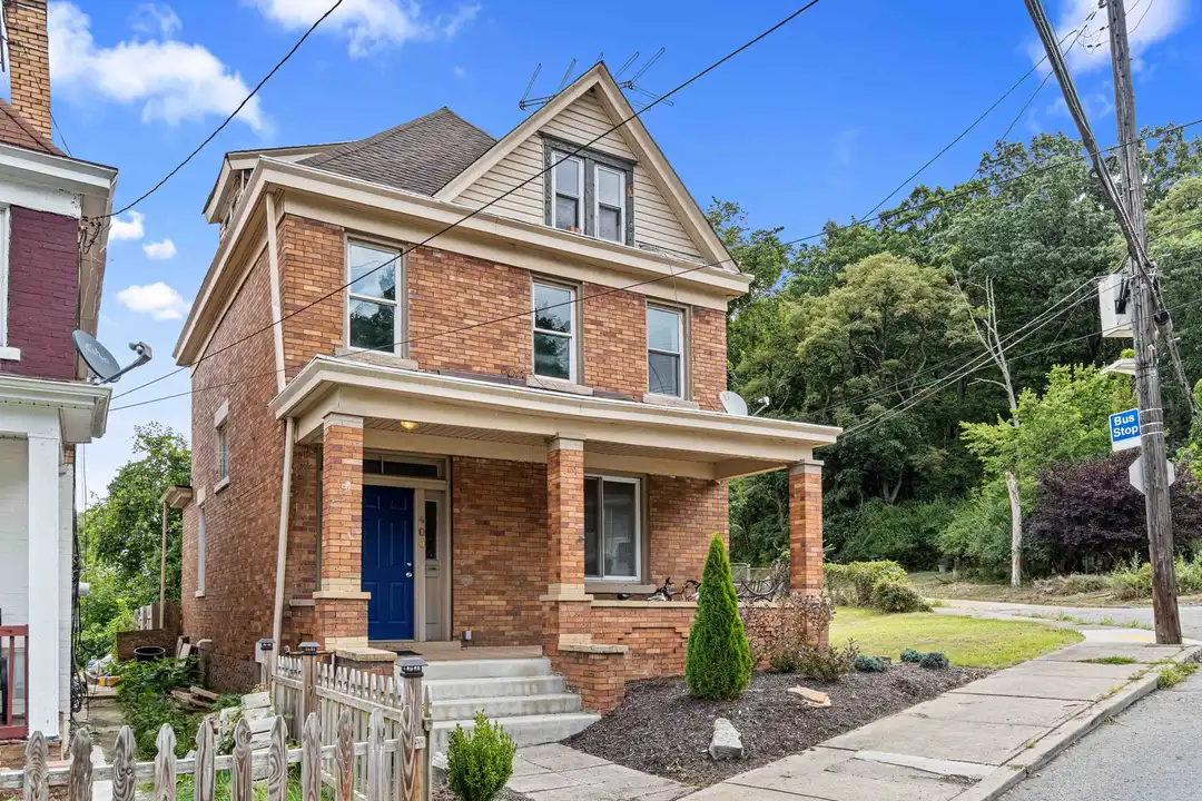 400 W Prospect Ave - View 4