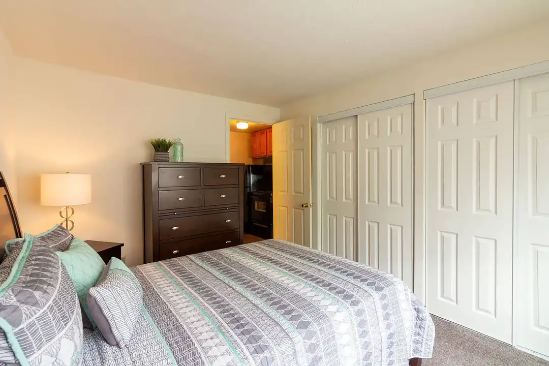 Kamden Village Apartments – photo 1