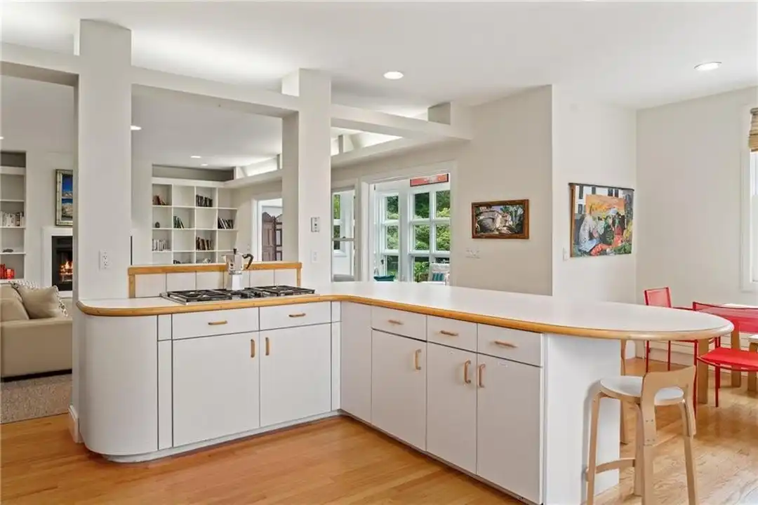 175 Ruggles Ave - View 6