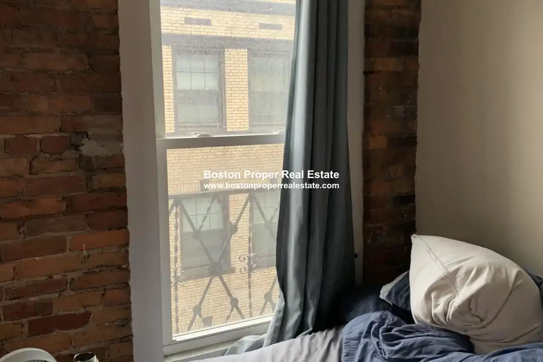 115 Salem St unit 10 - View 2