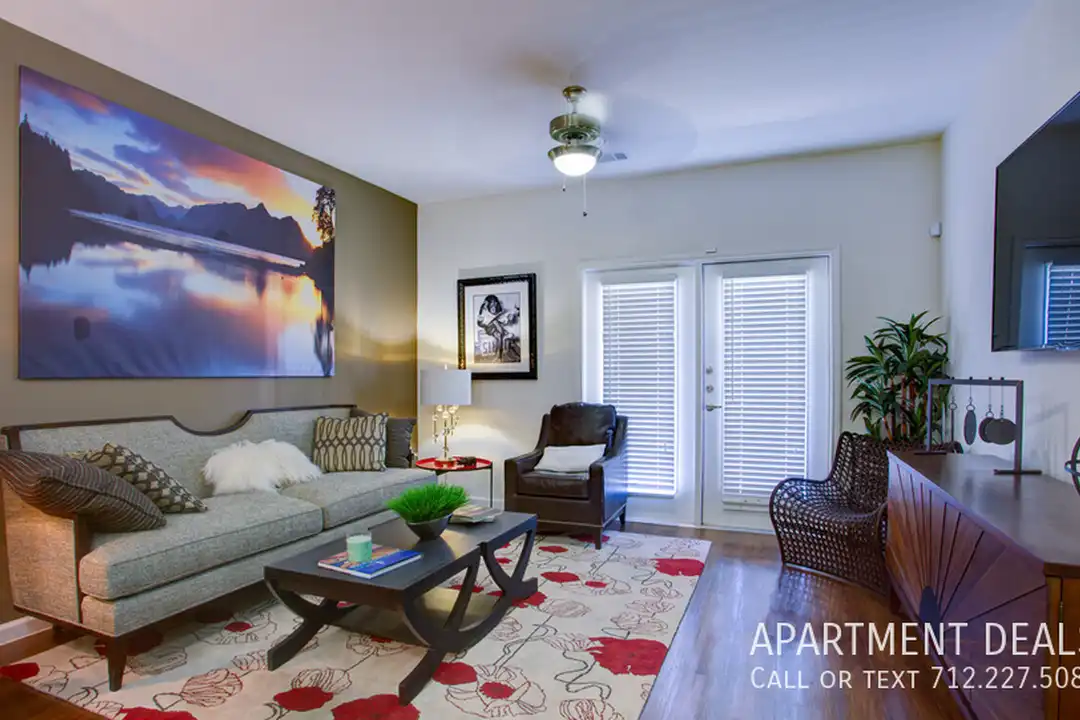 1232 W Grand Pkwy S - View 5