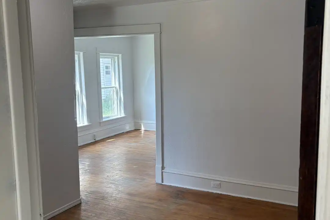 821 Nebraska St unit 821 - View 2