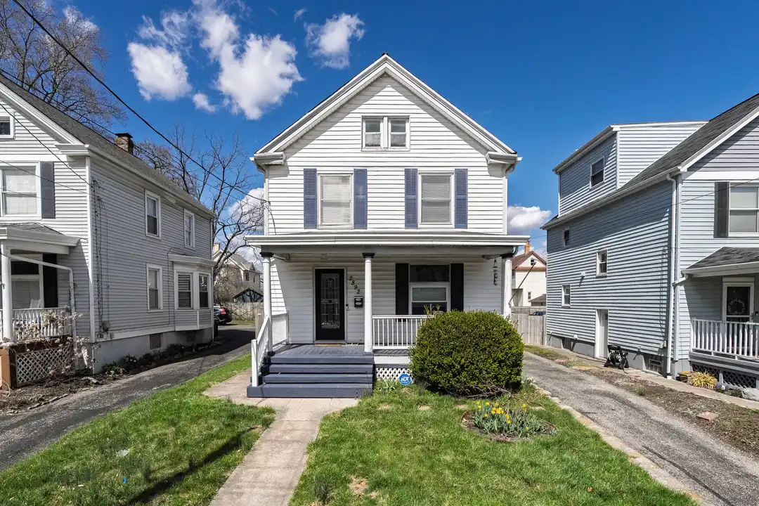2892 Markbreit Ave – photo 1