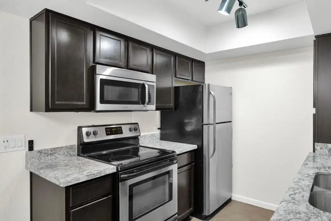 Apartment in Scottsdale - View 2