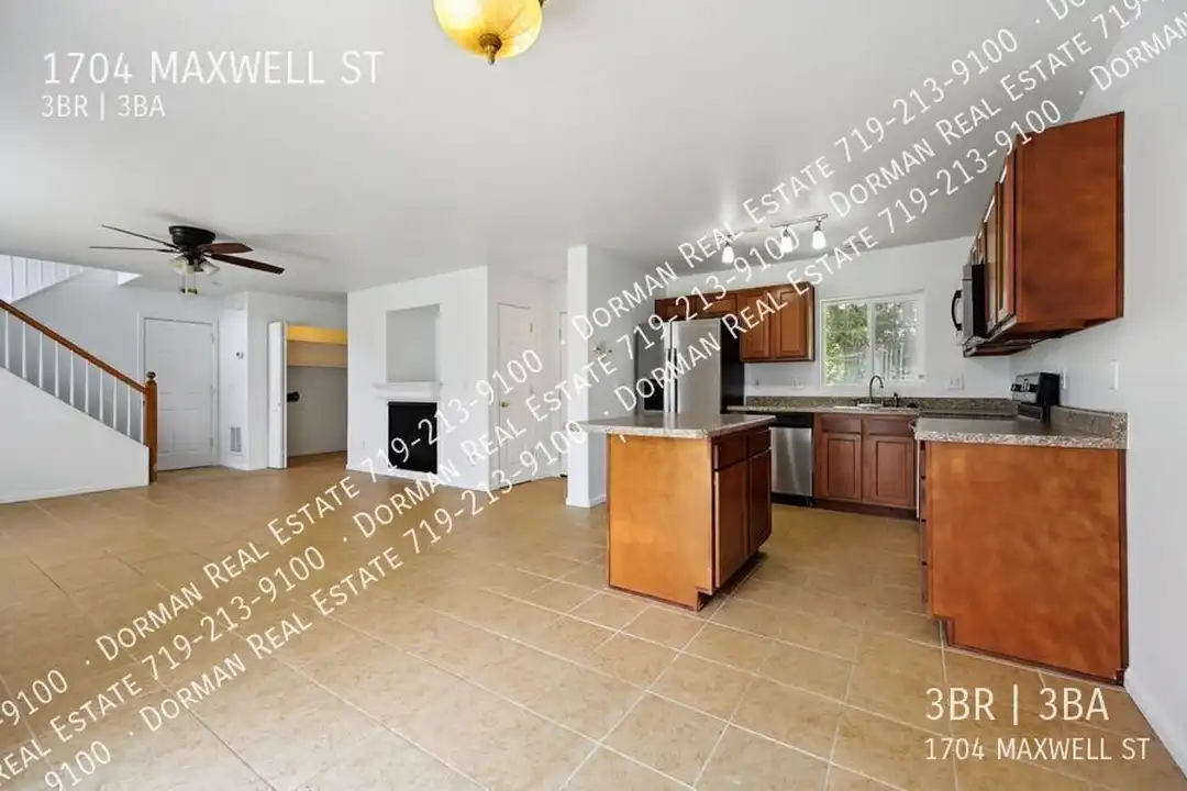 1704 Maxwell St - View 4