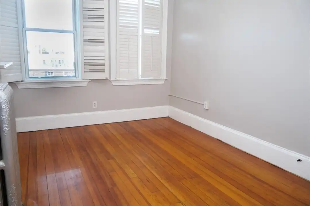 14 Chestnut Hill Ave #3 - Aanzicht 6
