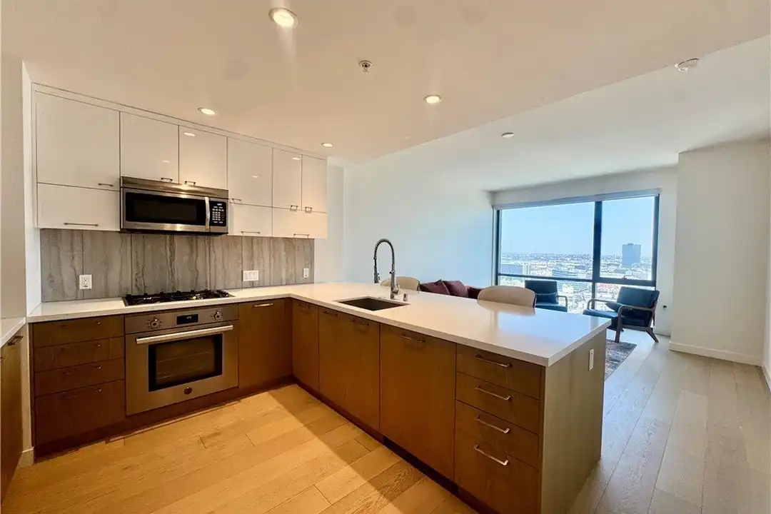Apartment in Los Angeles, Gallery Row, Downtown - View 4