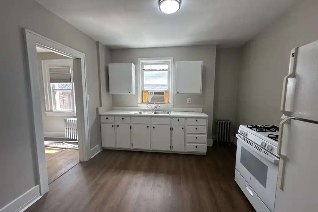 1149 Merchant St unit Second Floor Front – photo 1 of 6