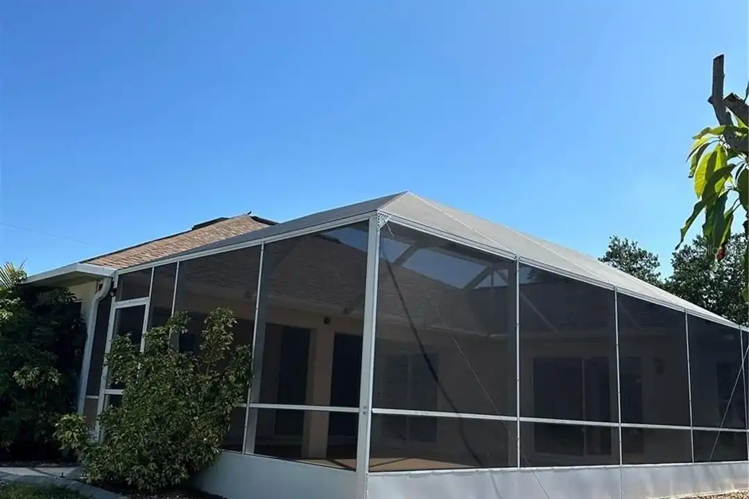 8171 Rocliff Ave - View 3