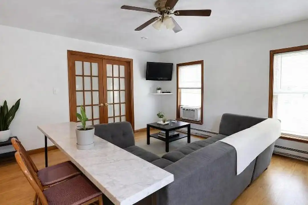 121 Centre St - View 4