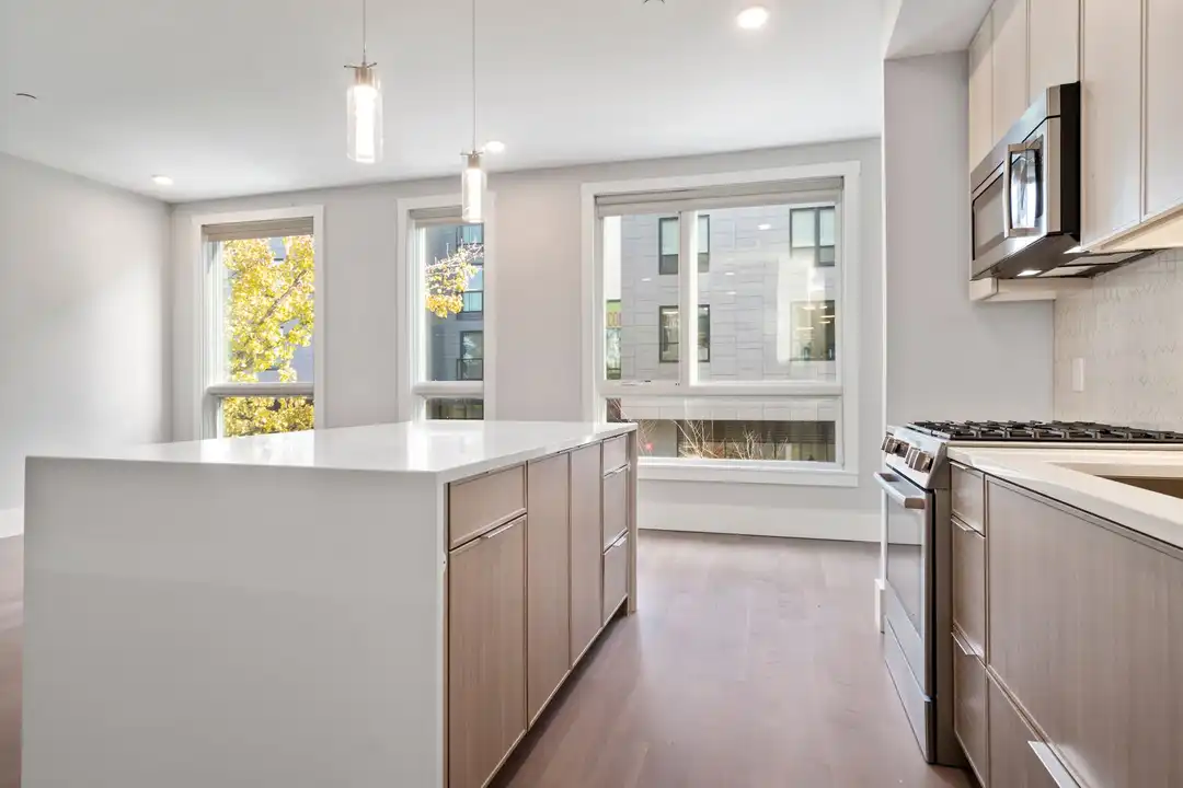 3193 Washington St unit 305 – pohled 5