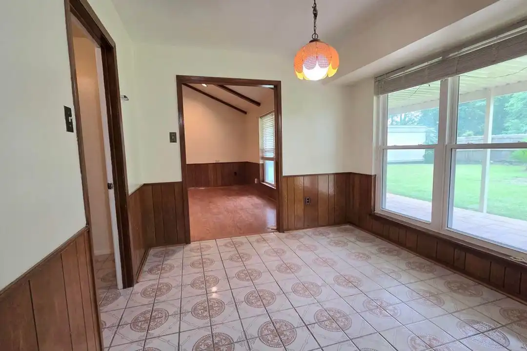 9144 Highpoint Rd - View 6