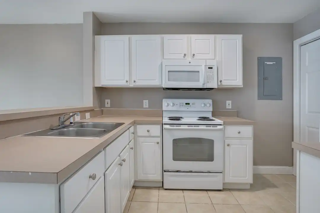 84 Cassandra Ln unit B (Studio) - View 6