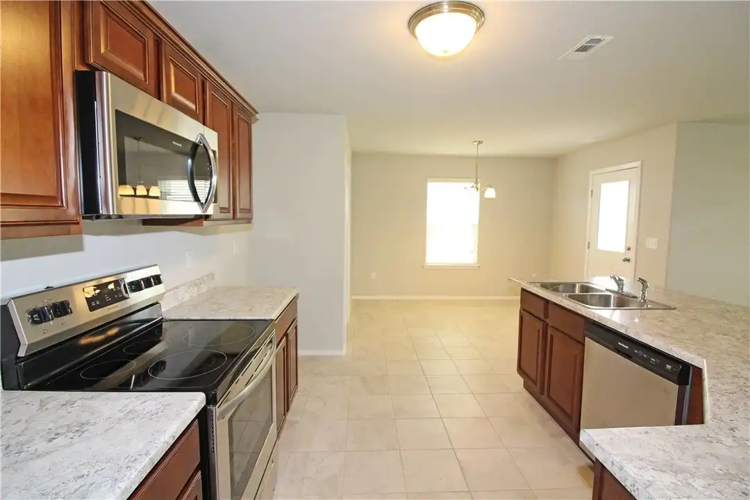 803 SW Green World St - View 6