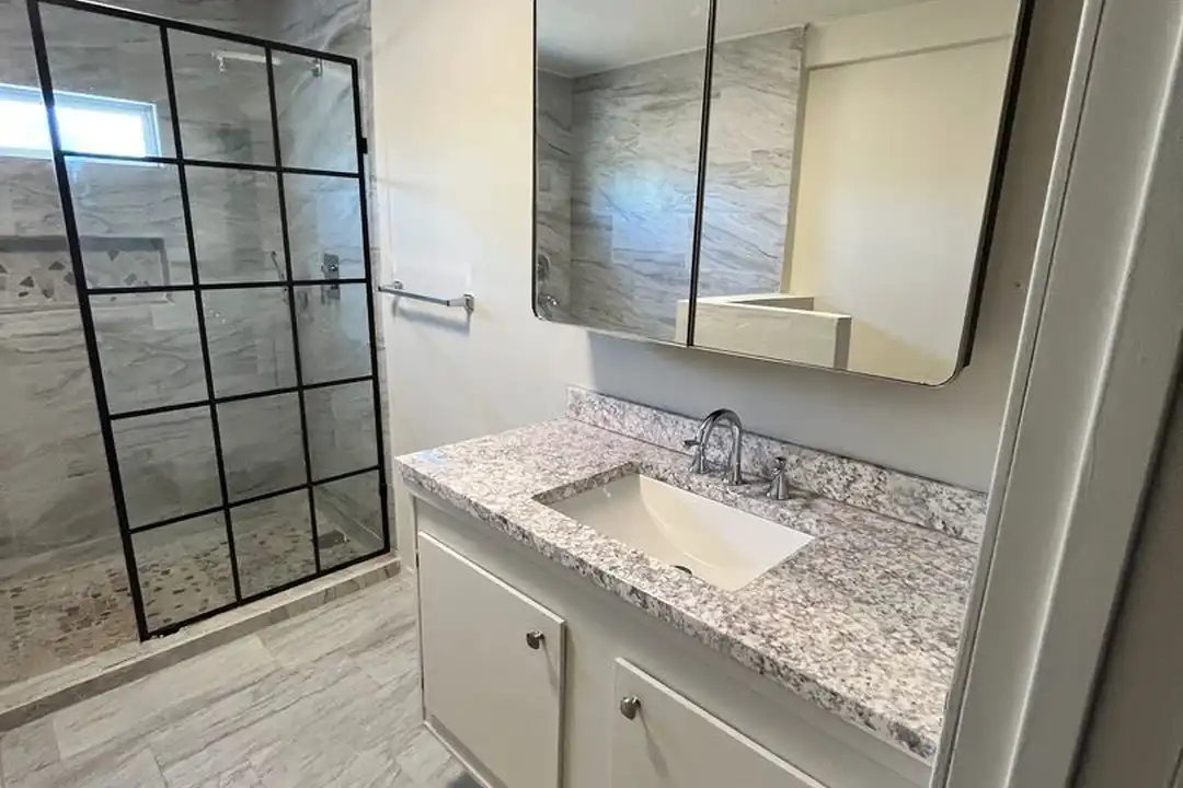 2220 E Grant Rd unit LO2220-B - More