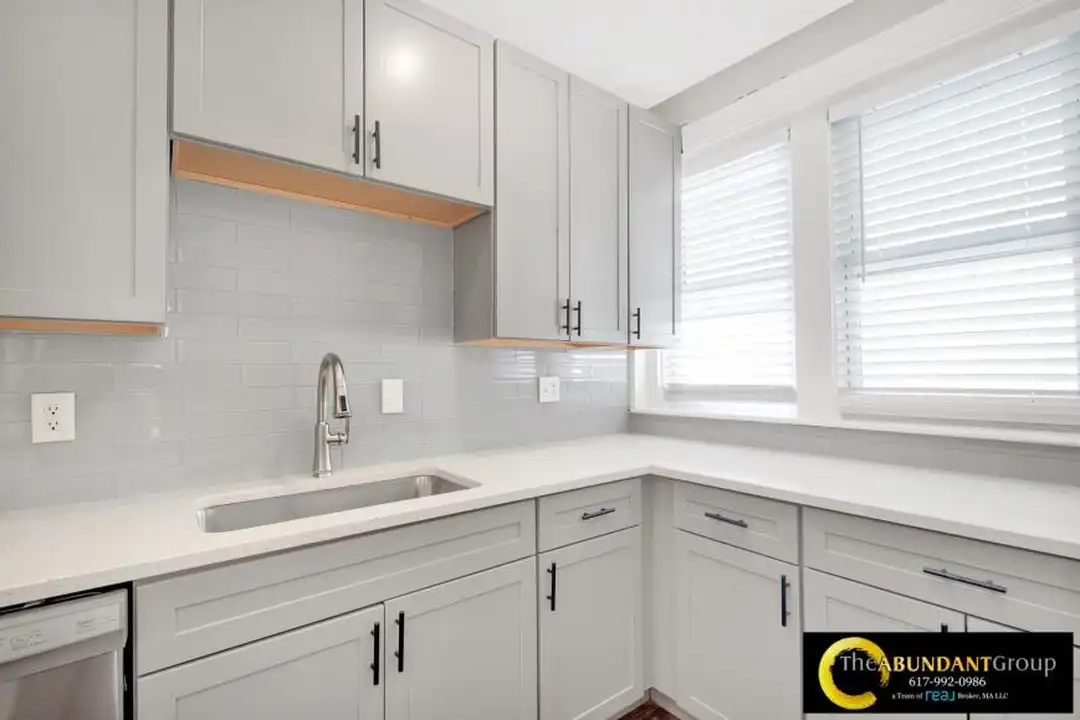 107 School St - Widok 4