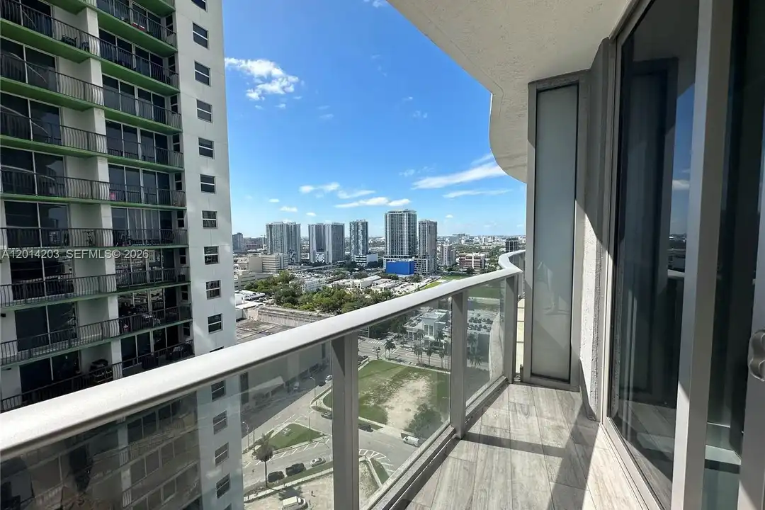 488 NE 18th St #2502 - View 6
