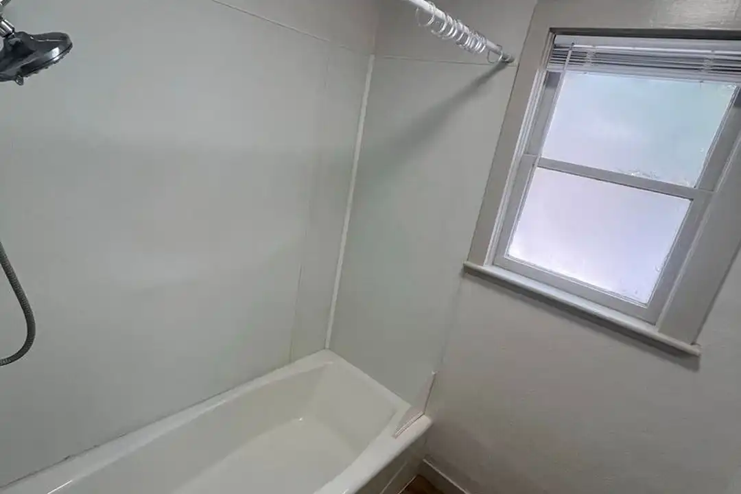 520 S Curry St unit 202 - View 4