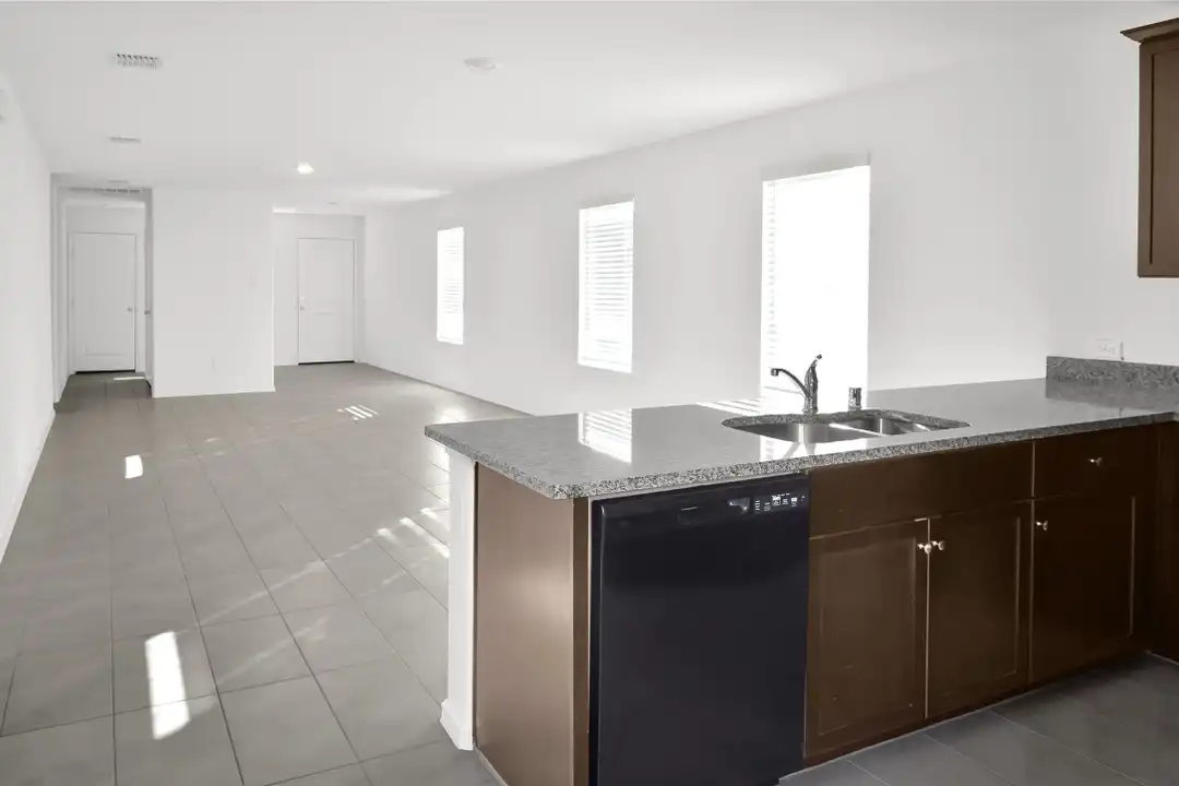 3604 Esperanza St - View 3