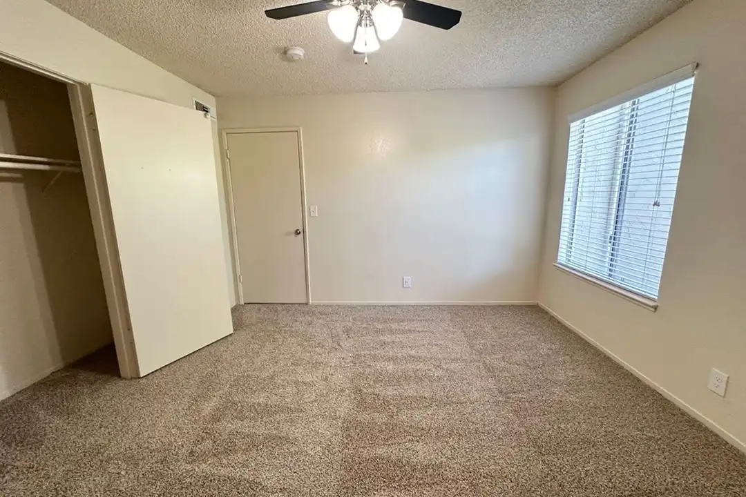 400 W Gettysburg Ave unit 206B - View 4