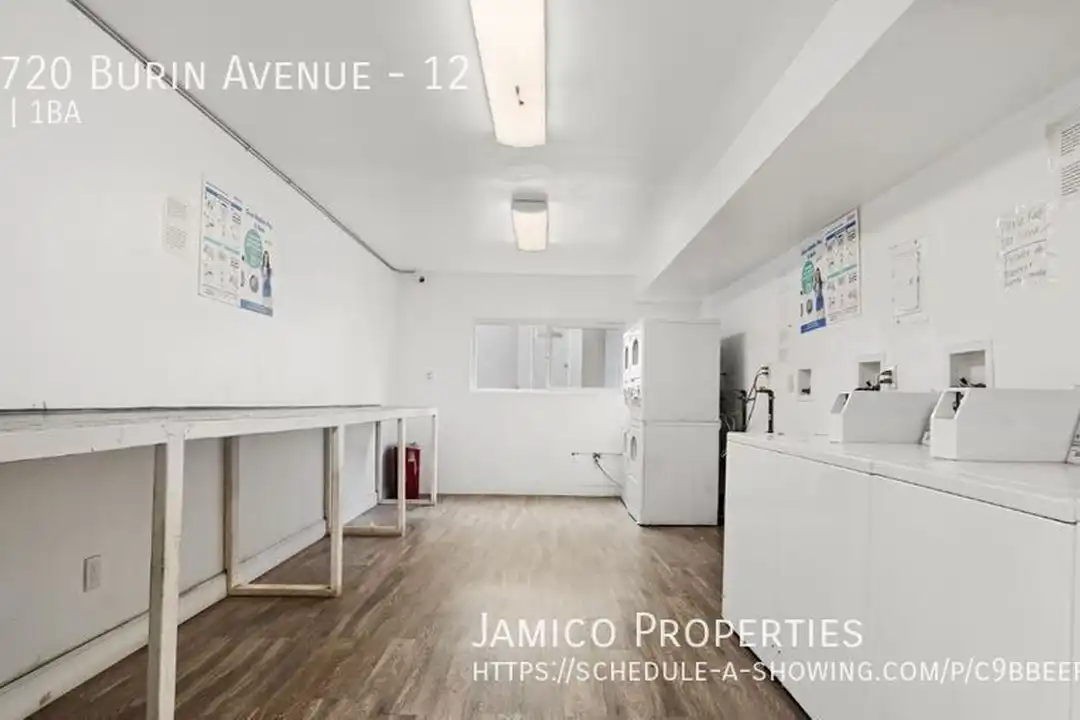 10720 S Burin Ave - View 3