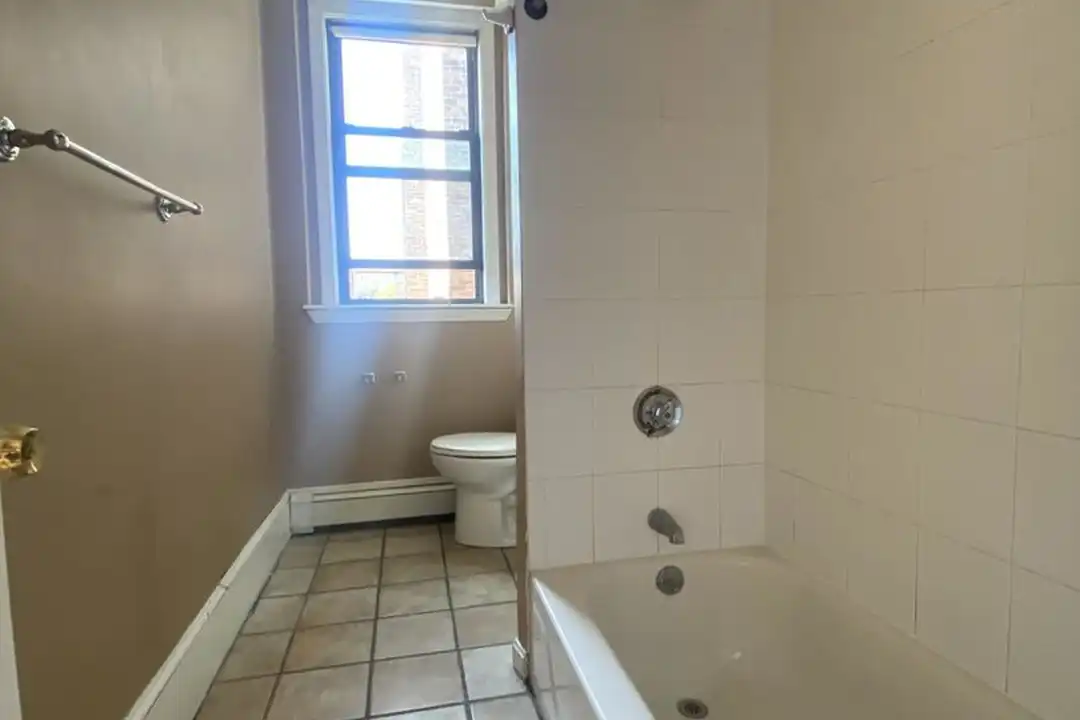 183 Harvard Ave - View 4