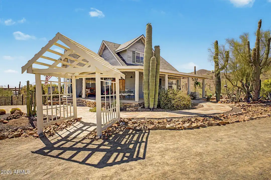 1935 E Tanya Rd - More
