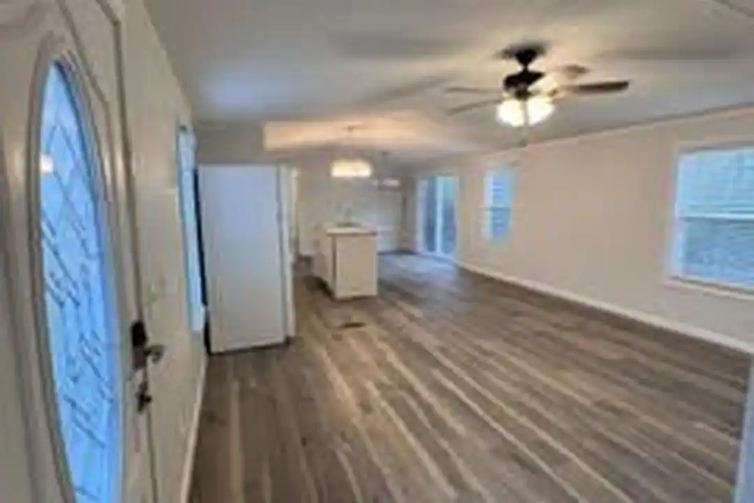150 Back St - View 2
