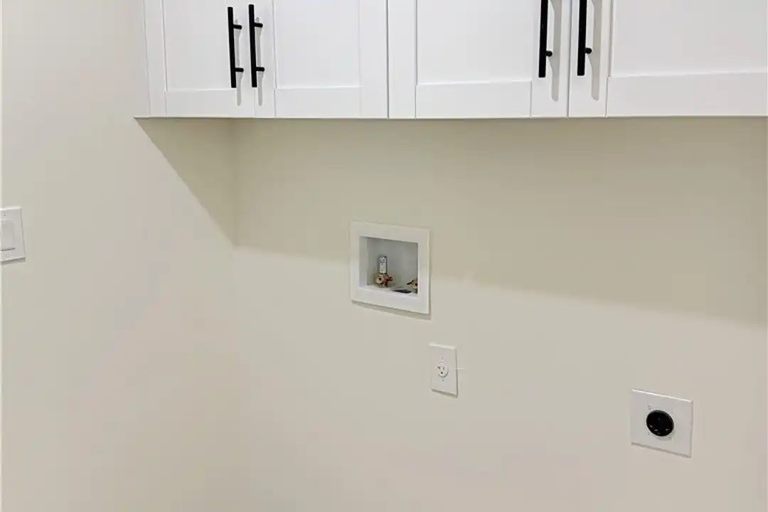 8157 Albatross Rd - View 6