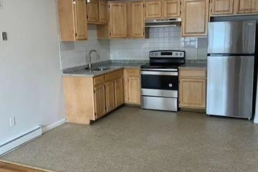 118 Edgemere Rd - View 2