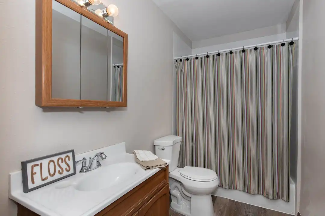 3535 N Main St unit 3535 N Main Street Apt D-1 - View 2
