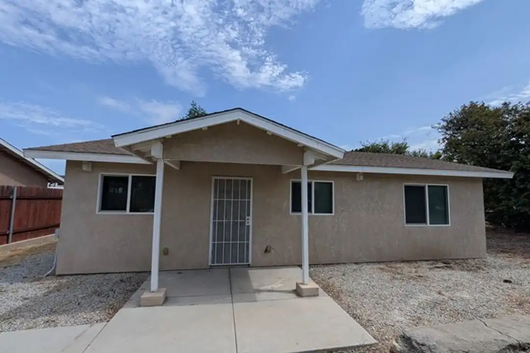 8302 Palm St unit 8302 – photo 1 of 21