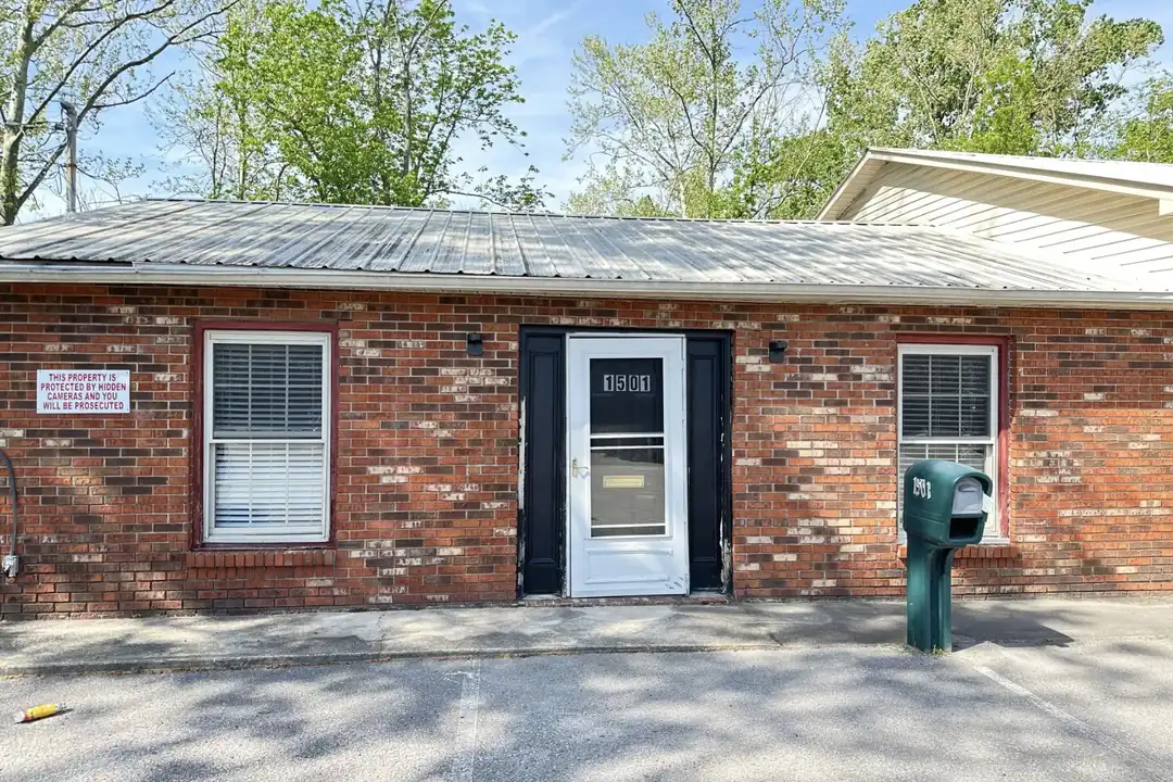 1501 Autumn Ave – photo 1