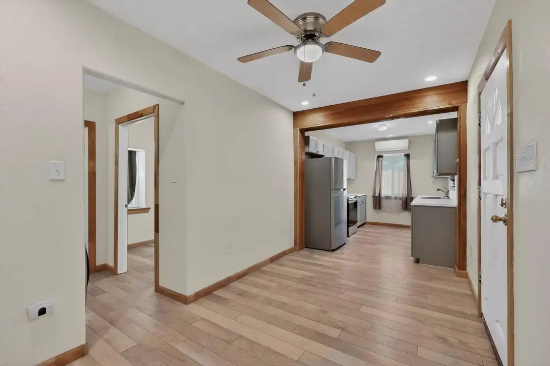 515 Marble Ave - View 6