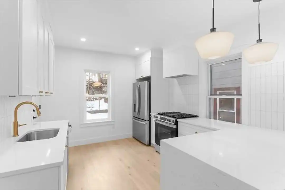 57 Weld Hill St - View 5