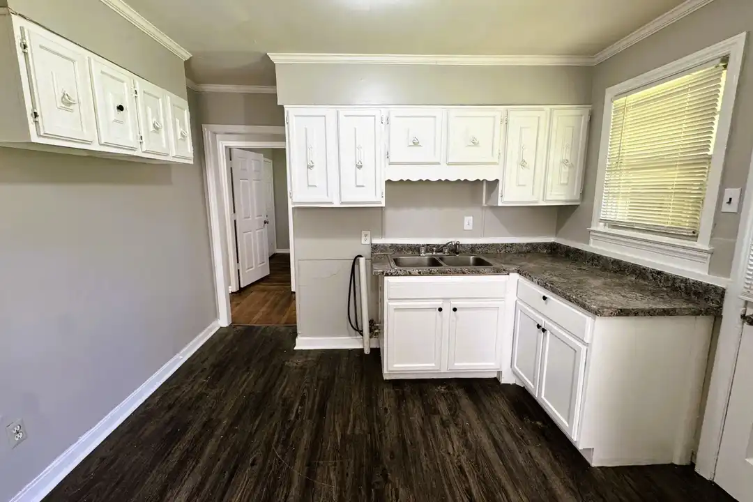 4100 Vaughn Rd - View 6