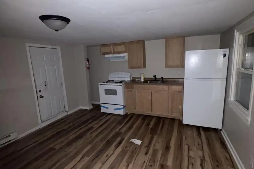 85 Union St - View 6