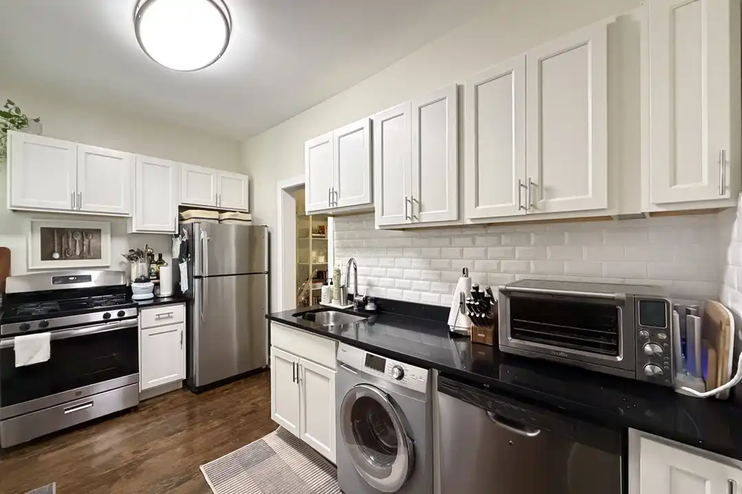 320 Lee St unit 3 - View 5