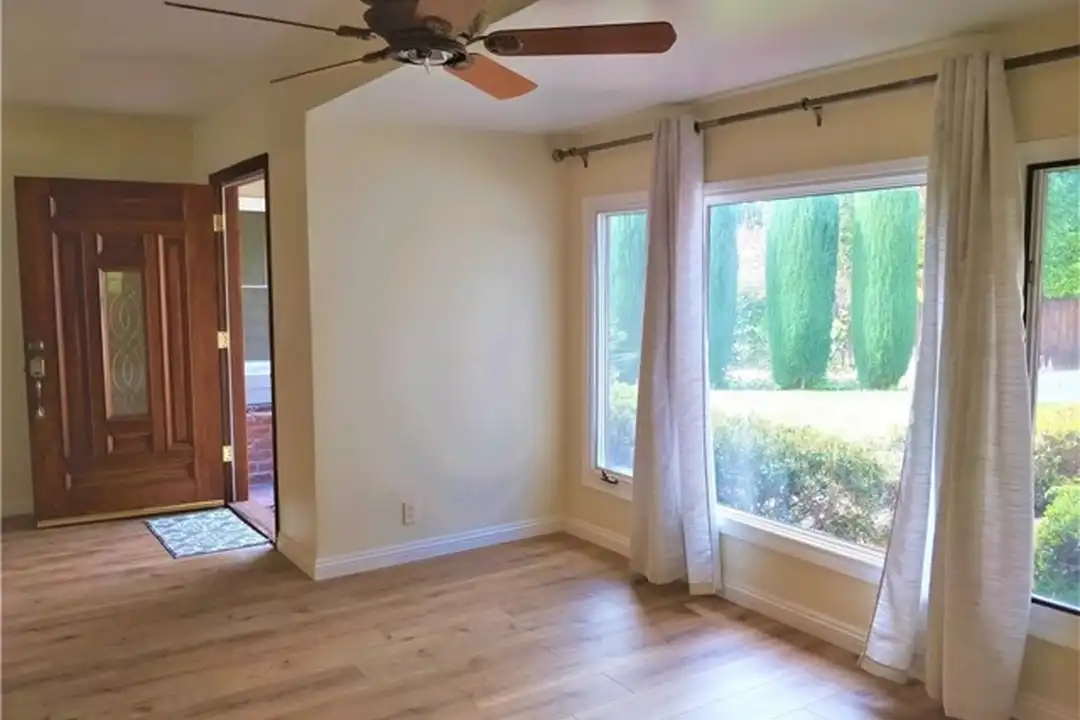 1205 Sierra Madre Blvd - View 2