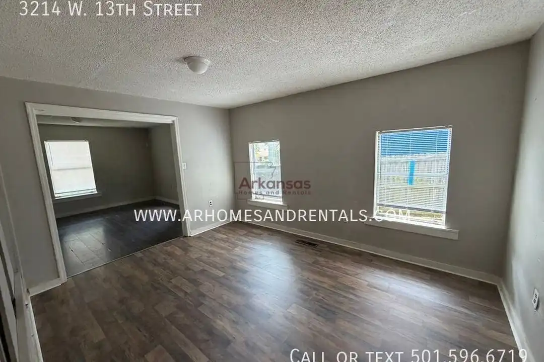 3214 W 13th St - View 2