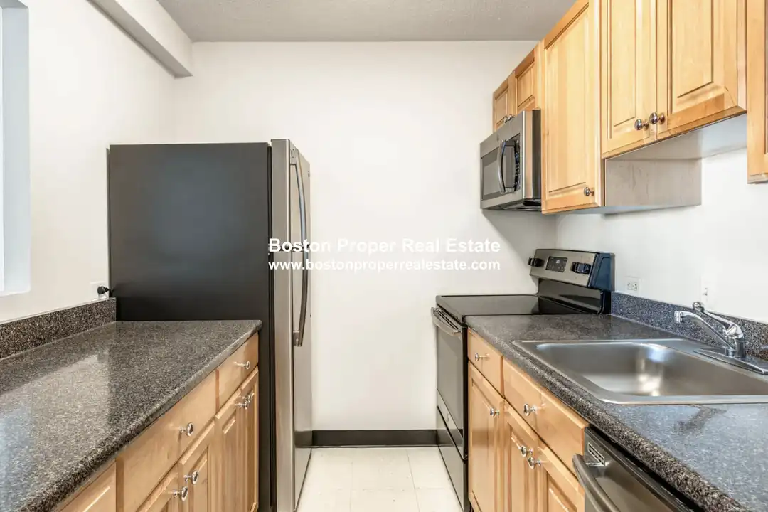 72 Staniford St unit 2717 - View 6