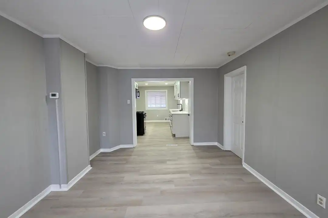 913 Peralta St unit A - View 3
