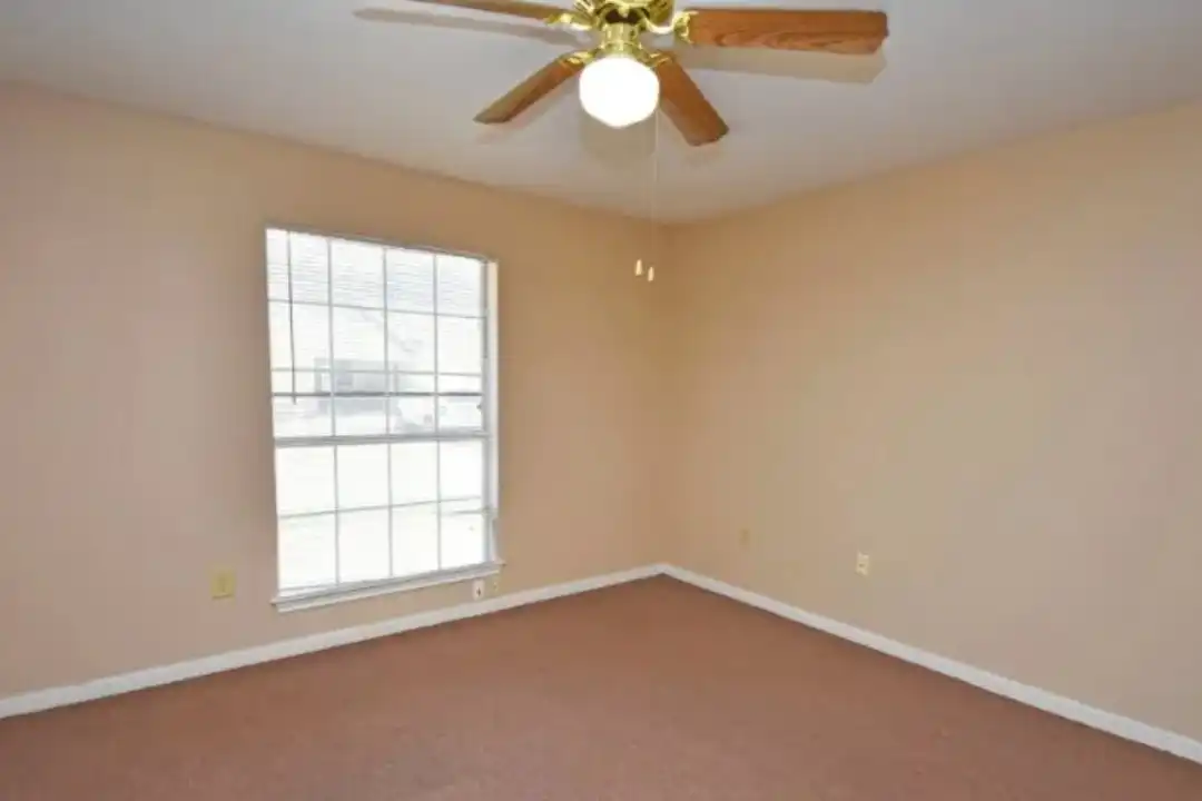 1803 Gray St unit 102 - More