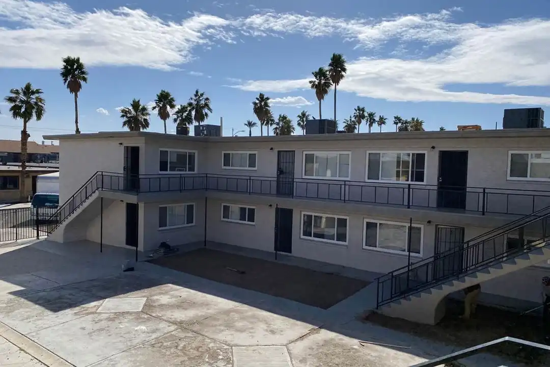 2213 Sunrise Ave unit 1 – photo 1