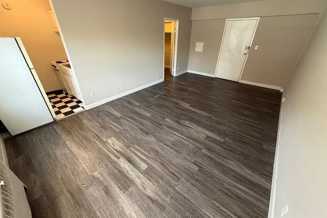 Sixteen53 Prospect Avenue – photo 1