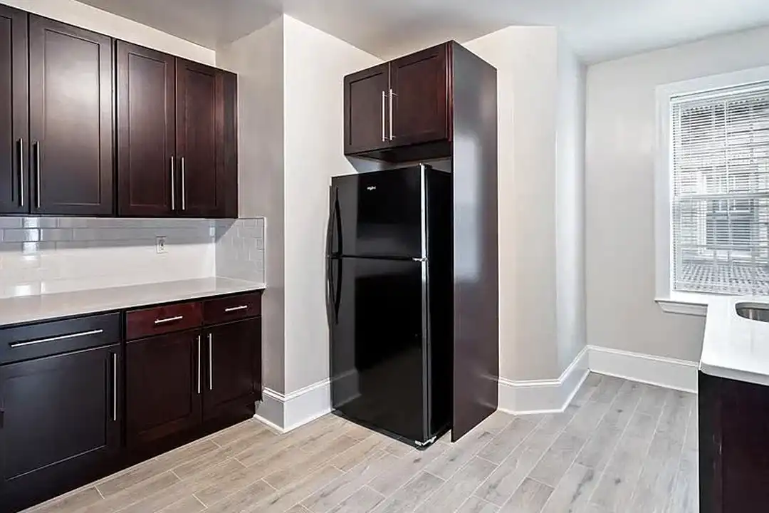 625 Elm St. Apartments - More