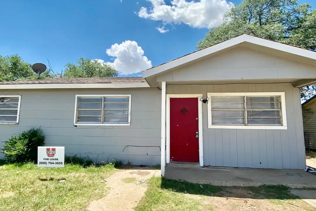 808 Vanda Ave - View 2