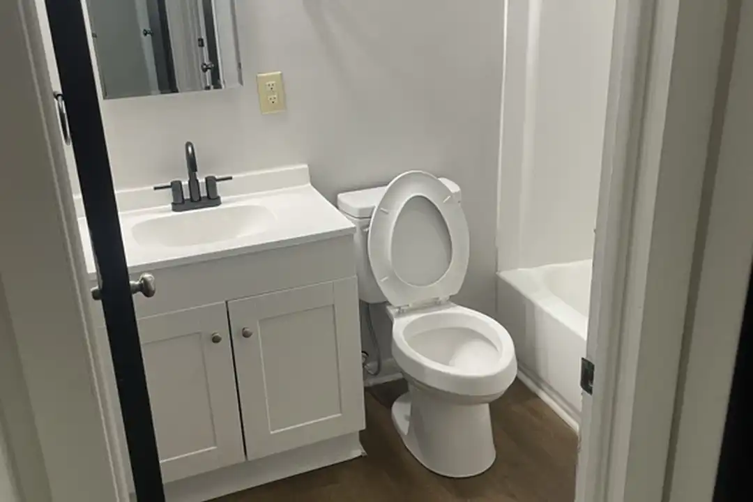 435 S Lincoln Ave unit G2 – photo 1 of 11