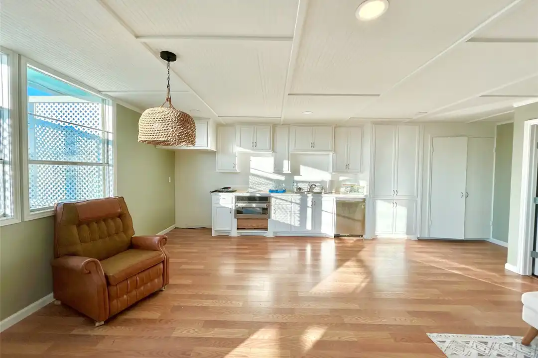 927 27th St - View 4